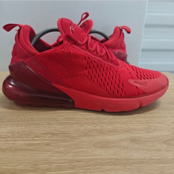 Nike Air Max 270 Triple Red Men's Running Shoes Size 10.5 - Picture 1 of 7